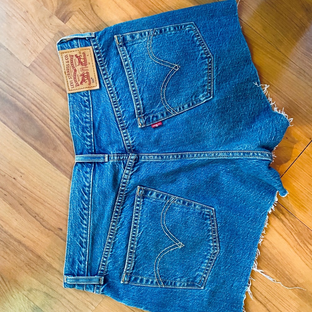 ❤️LEVI CUTOFFS